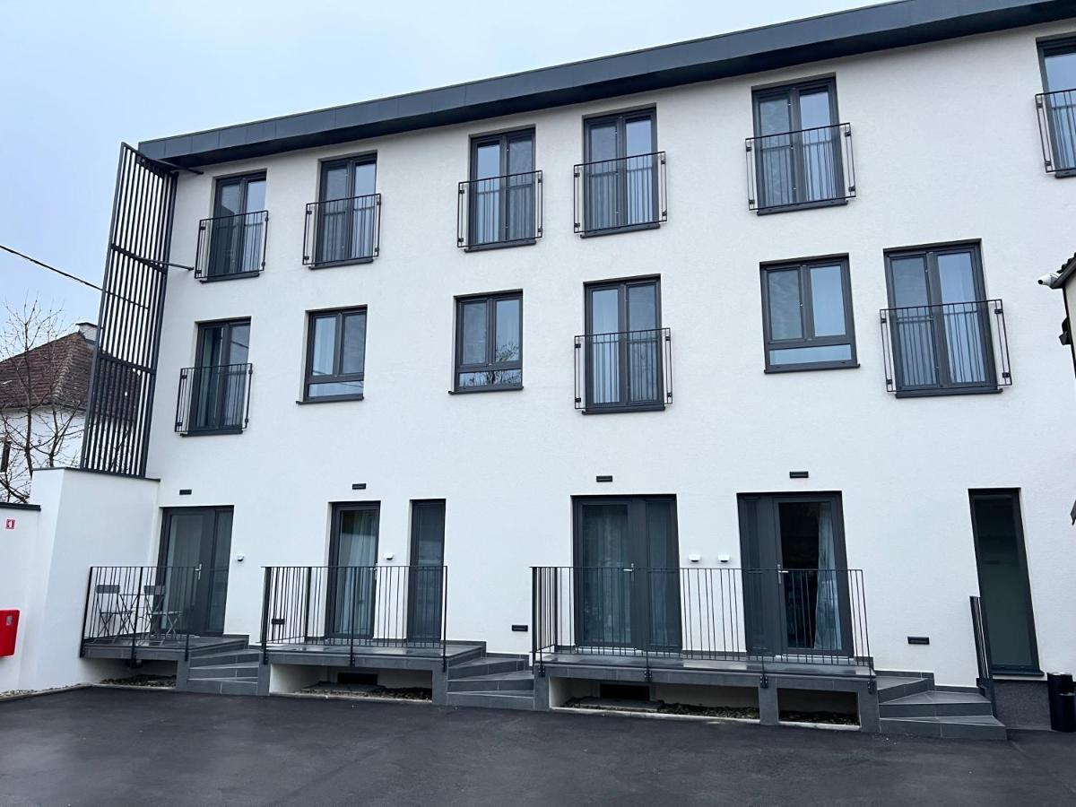 Villa Magdalena Apartments & Rooms Maribor Extérieur photo