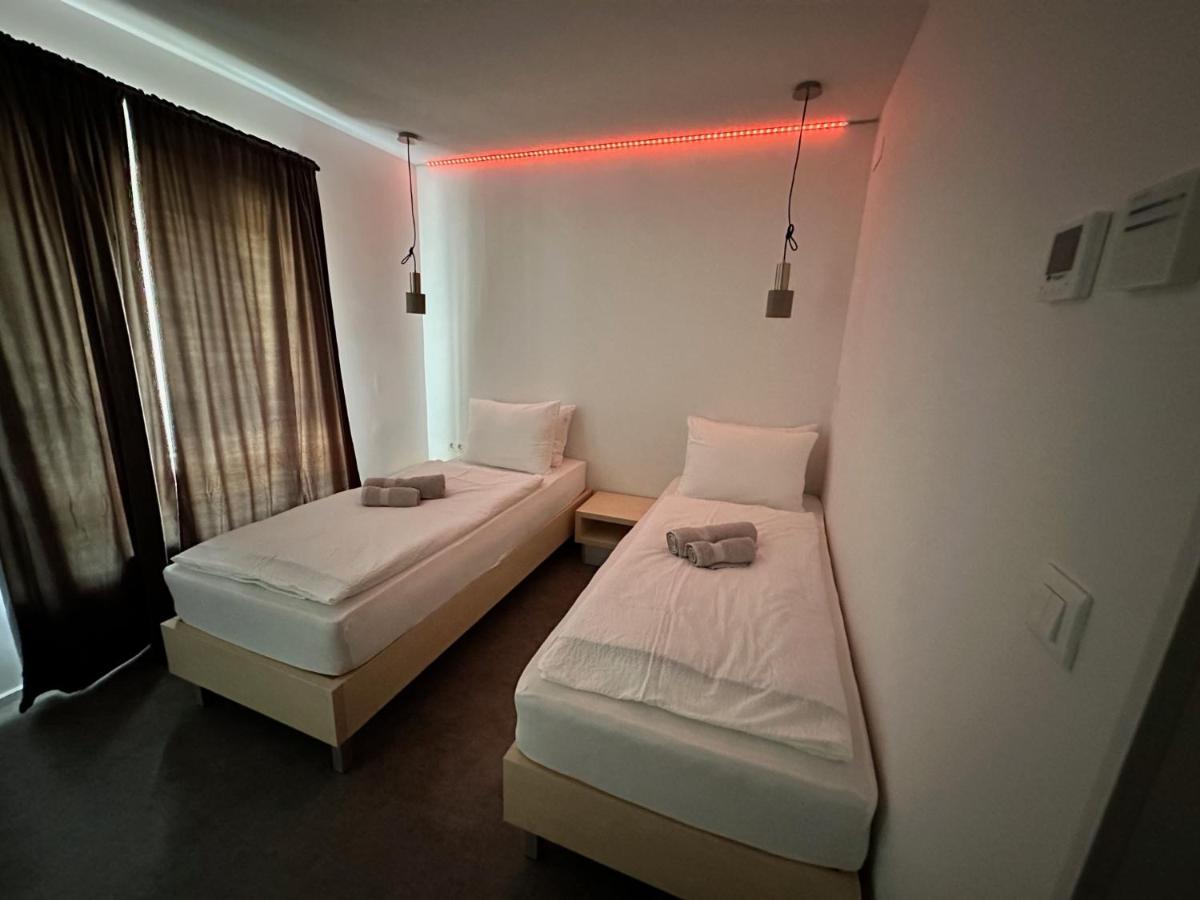 Villa Magdalena Apartments & Rooms Maribor Extérieur photo