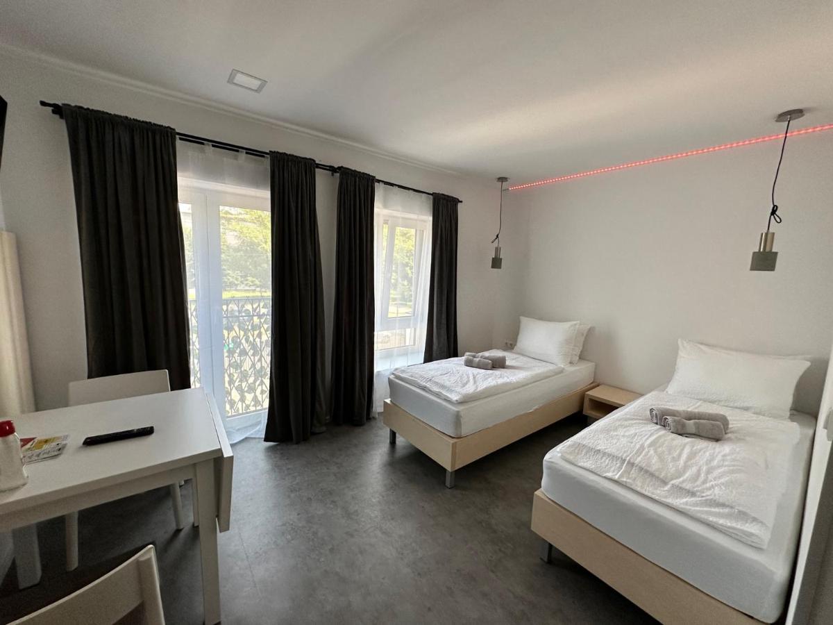 Villa Magdalena Apartments & Rooms Maribor Extérieur photo