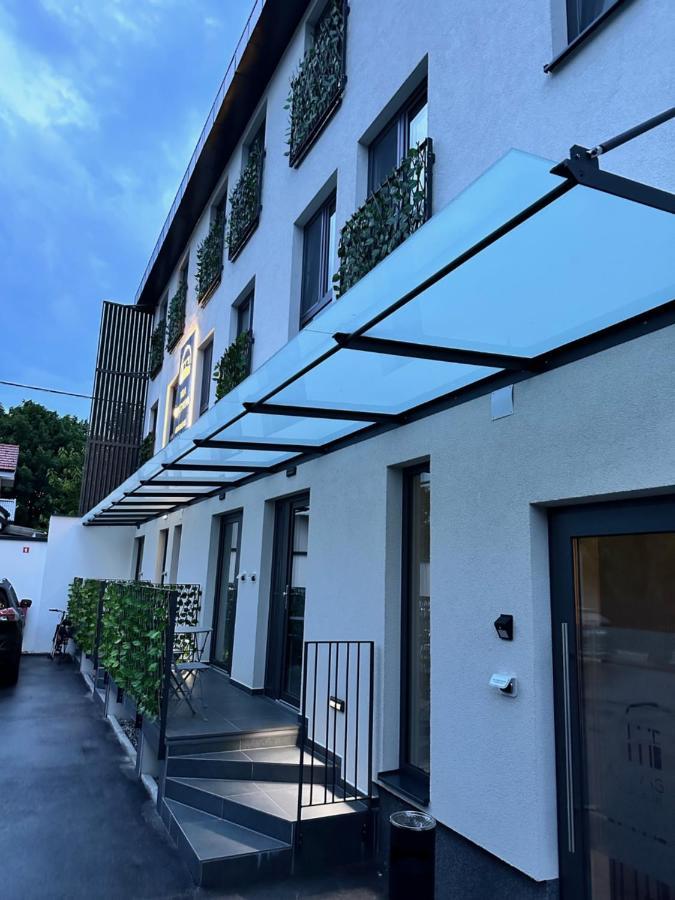 Villa Magdalena Apartments & Rooms Maribor Extérieur photo